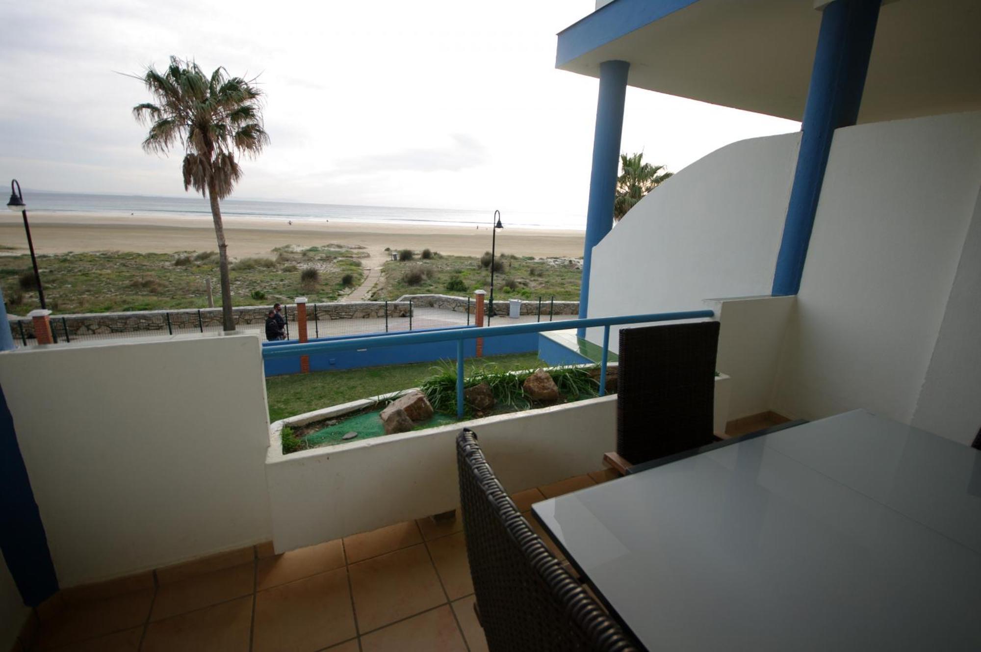 Livingtarifa Apartamento Agaporni エクステリア 写真